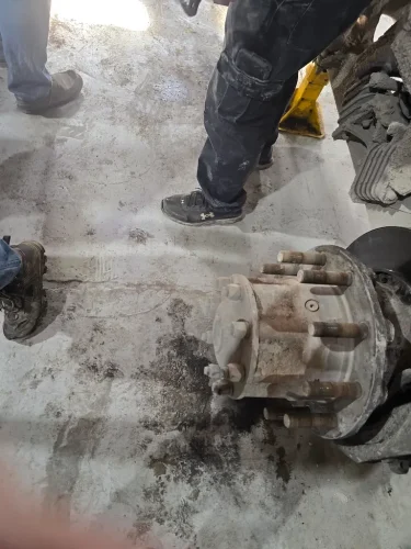3.-Heavy-Duty-Truck-Repair-Shop-Tulsa-OK-16-8-26