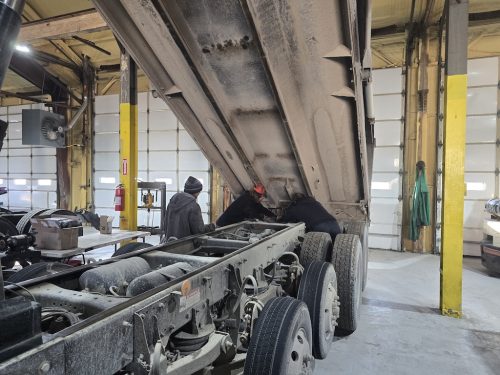 Heavy-Duty-Truck-Repair-Shop-Tulsa-101
